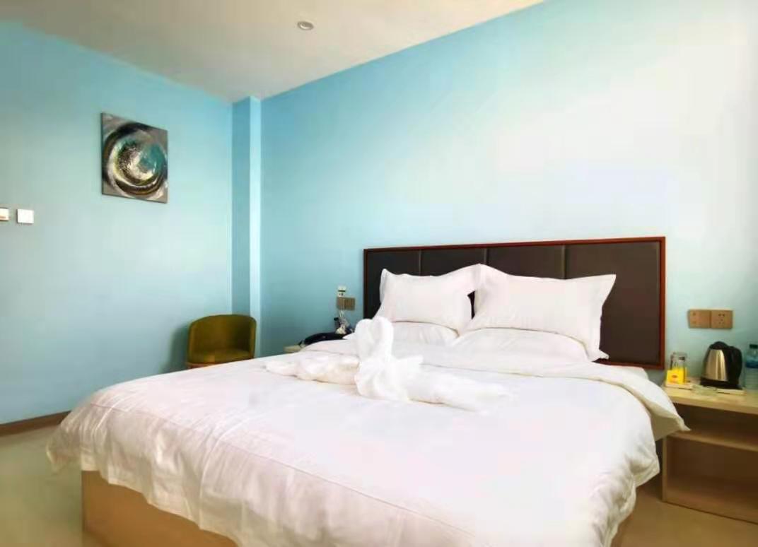 椰子水晶酒店（柳巷步行街店）  大床房 來旅行旅游網(wǎng)